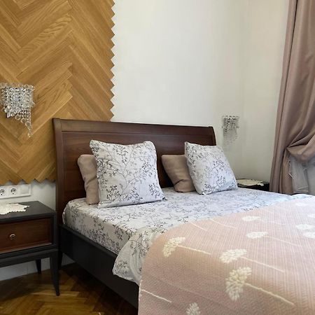 Lvapart 2 Вул Ковжуна 2 Кім Центр Не Далеко Від Ж Д Вокзалу Палацу Мистецтв Звітні Документи Lviv Extérieur photo